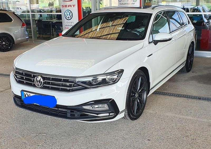 Gebraucht VW Passat 272 PS (200 kW) 2019 Weiß Kombi