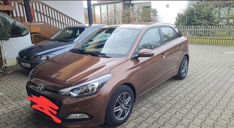 Brugt Hyundai i20 Active 101 HK (74 kW) 2017 Brun Sedan