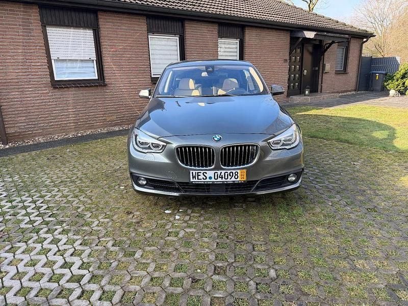 Gebraucht BMW 535 Gran Turismo Luxury Line 306 PS (225 kW) 2014 Grau Limousine