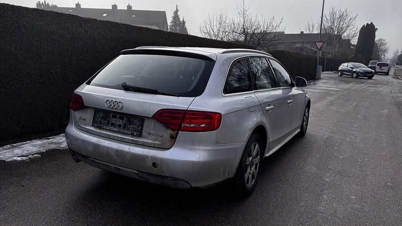 Second-hand Audi A4 Attraction 143 CP (105 kW) 2008 Argintiu Break
