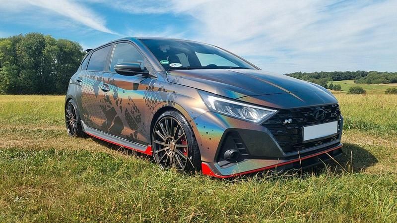 Schwarz Gebraucht 2021 Hyundai i20 N Performance Kleinwagen | 21.900 € (Fairer Preis) - Bild 1/4