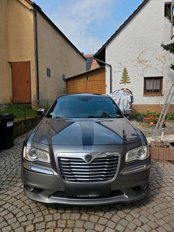 Gebraucht Lancia Thema 190 PS (139 kW) 2013 Grau Limousine