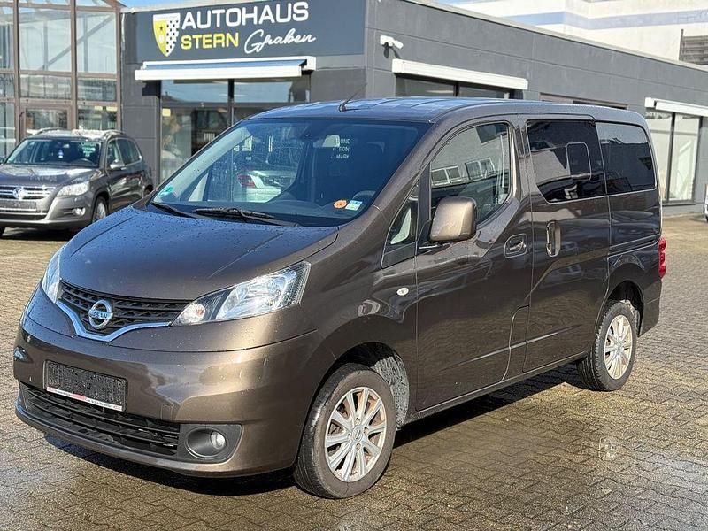 Braun Gebraucht 2017 Nissan Evalia Tekna Van / Kleinbus | 14.990 € (Etwas zu teuer) - Bild 1/4