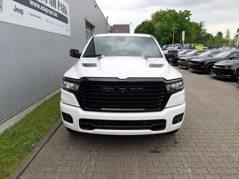 Neu Dodge Ram 426 PS (313 kW) 2025 Ivory white Abholung