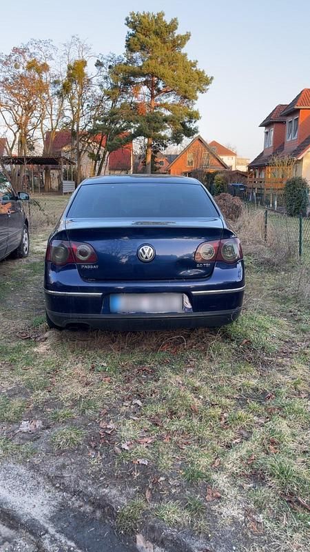 Gebraucht VW Passat 180 PS (132 kW) 2005 Blau Limousine