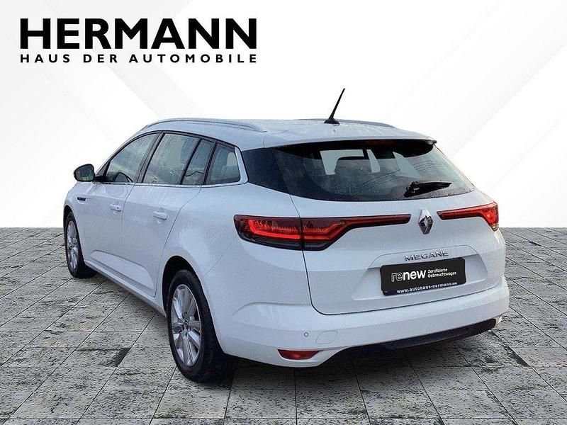 Gebraucht Renault Mégane IV Zen 140 PS (102 kW) 2021 Weiß Limousine