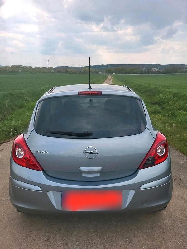 Gebraucht Opel Corsa 101 PS (74 kW) 2010 Grau Kleinwagen