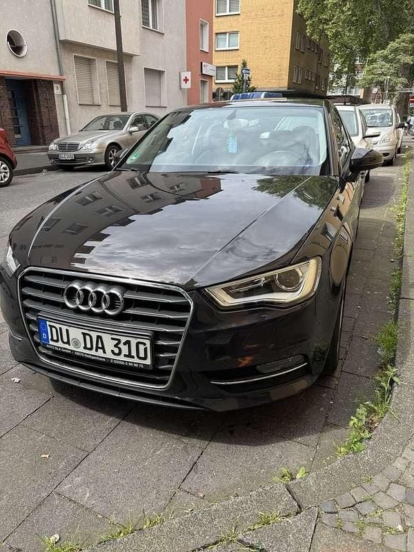 Gebraucht 2012 Audi A3 Ambiente Limousine | 9.000 € (Superpreis) - Bild 1/4