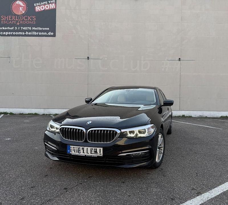 Gebraucht BMW 520 190 PS (139 kW) 2018 Schwarz Limousine