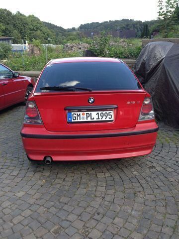 Gebraucht BMW 316 Compact 156 PS (114 kW) 2002 Rot Kleinwagen