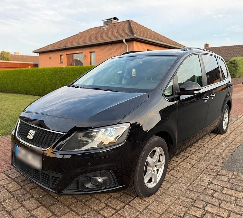 Schwarz Gebraucht 2011 Seat Alhambra Van / Kleinbus | 4.800 € (Guter Preis) - Bild 1/4