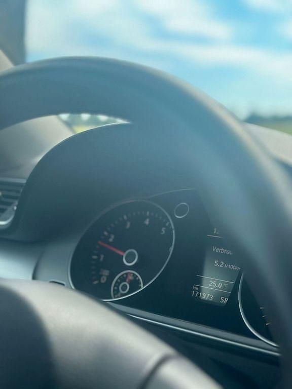 Blau Gebraucht 2011 VW Passat Trendline Kombi | 6.200 € (Fairer Preis) - Bild 1/4