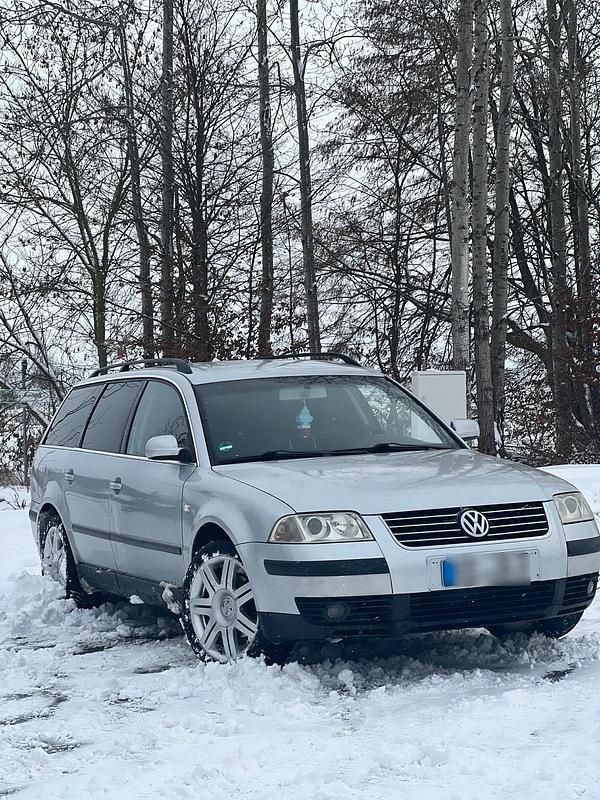 Gebraucht VW Passat 101 PS (74 kW) 2000 Silber Kombi