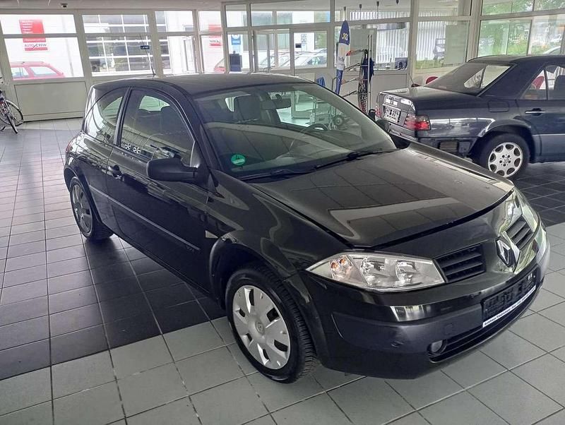 Gebraucht Renault Mégane II Authentique 82 PS (60 kW) 2004 Schwarz Limousine