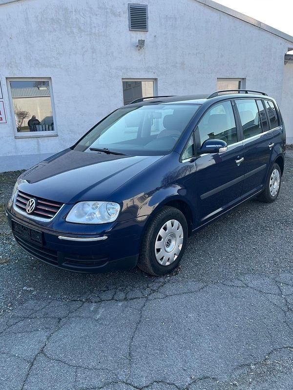 Gebraucht VW Touran 105 PS (77 kW) 2004 Blau Van / Kleinbus