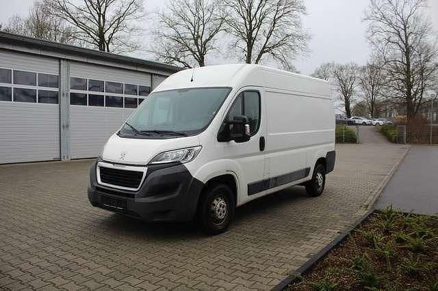 Gebraucht Peugeot Boxer 131 PS (96 kW) 2016 Van