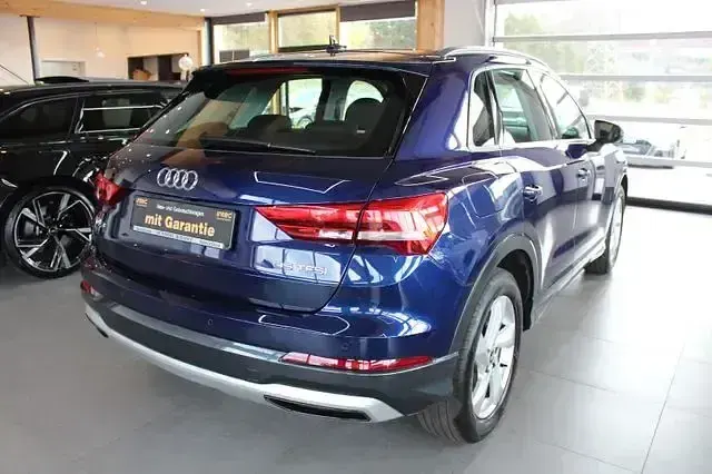 Second-hand Audi Q3 Advanced 150 CP (110 kW) 2021 Albastru SUV