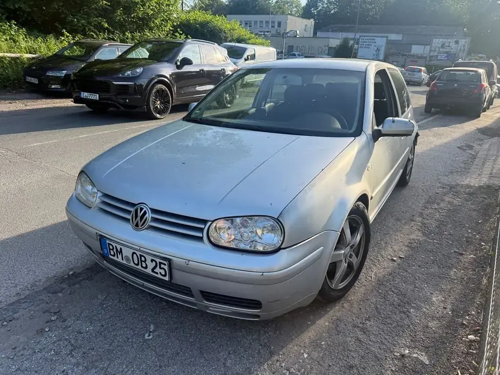 Brugt VW Golf IV 101 HK (74 kW) 2003 Grå Sedan