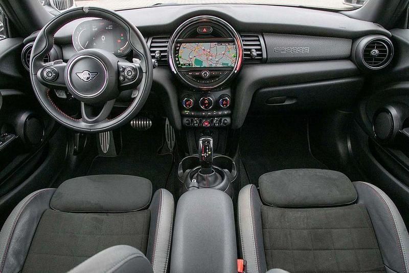 Gebraucht Mini John Cooper Works 306 PS (225 kW) 2020 Grau Kleinwagen