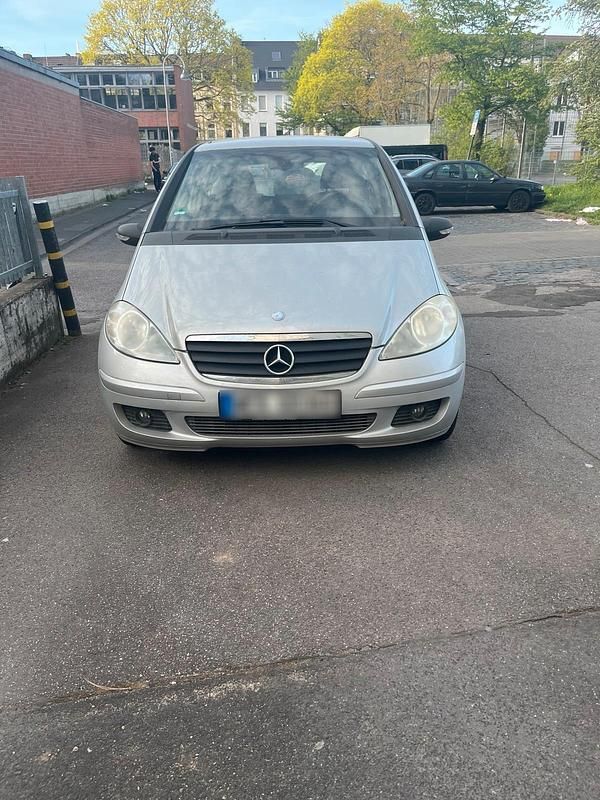 Gebraucht Mercedes A150 95 PS (69 kW) 2004 Silber Kleinwagen