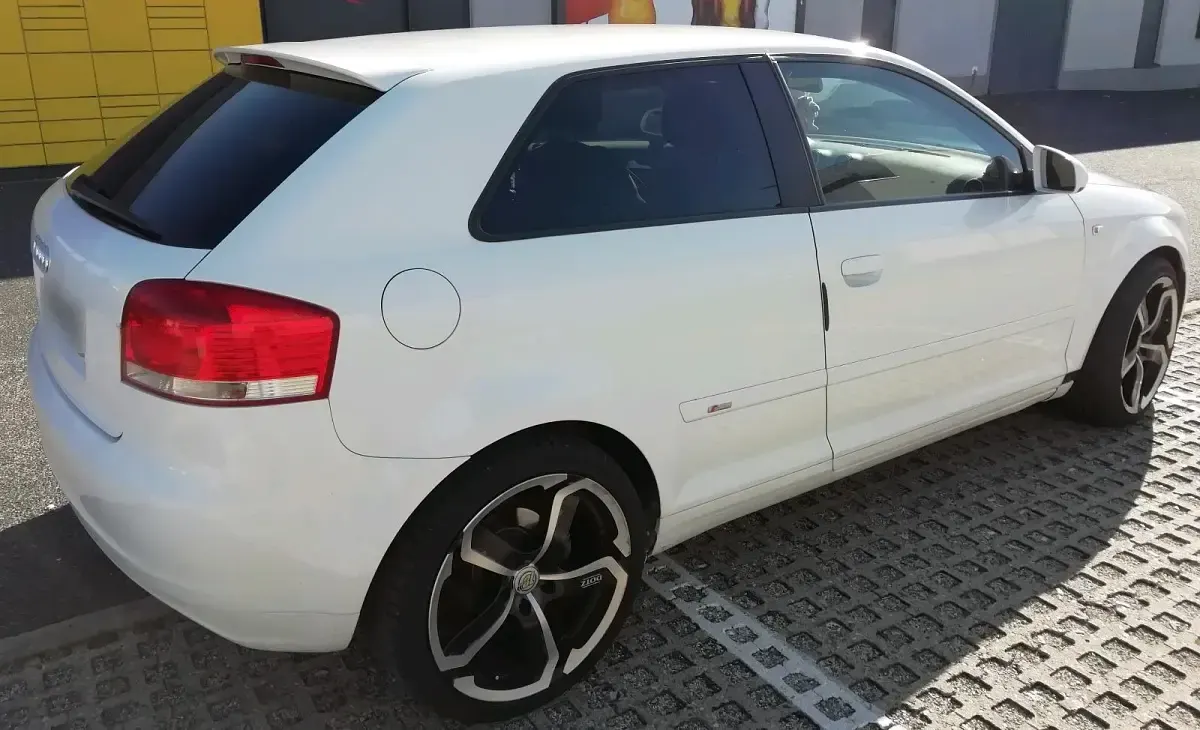 Gebraucht Audi A3 S-Line 170 PS (125 kW) 2007 Weiß Kleinwagen