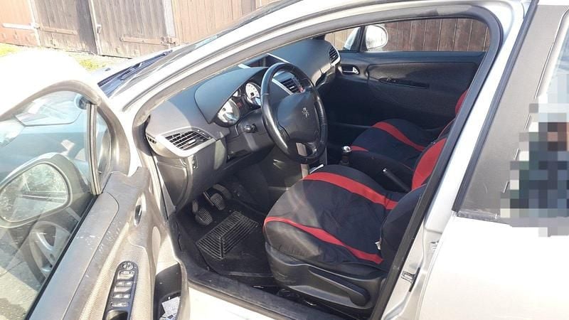 Gebraucht Peugeot 207 120 PS (88 kW) 2009 Silber Kombi