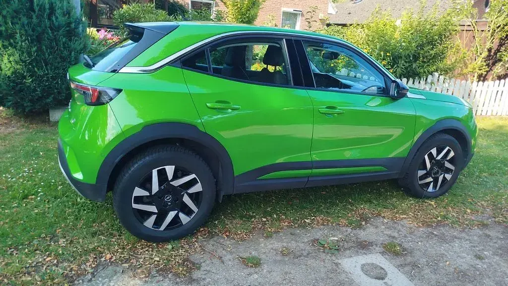 Gebraucht Opel Mokka-e Elegance 100 kW (136 PS) 2022 Grün SUV