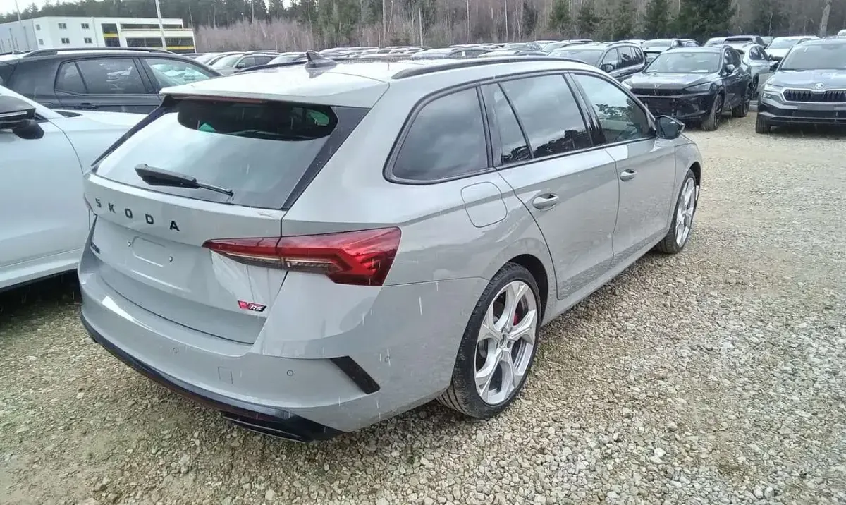 Gebraucht Skoda Octavia RS 265 PS (194 kW) 2026 Grau Kombi