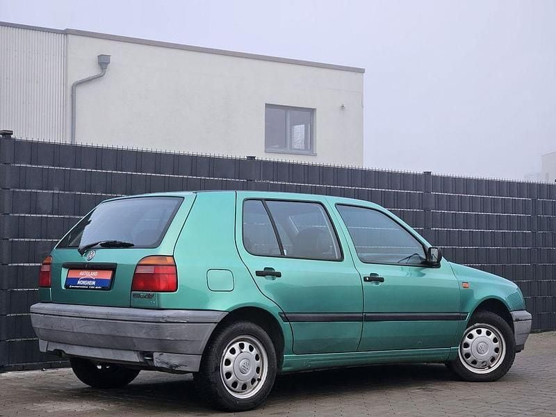Gebraucht VW Golf III 60 PS (44 kW) 1995 Grün Limousine