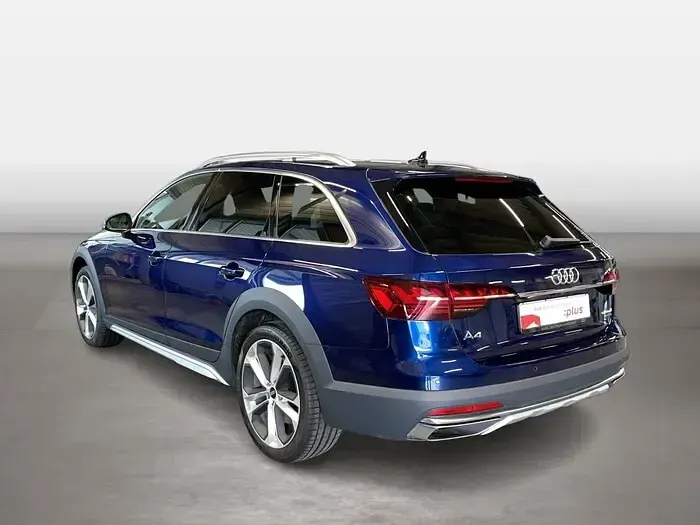 Gebraucht Audi A4 Allroad Design 265 PS (194 kW) 2021 Navarrablau Kombi