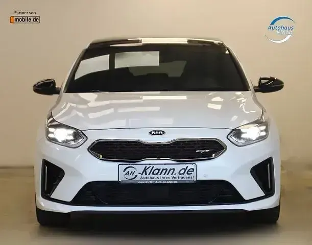 Gebraucht Kia ProCeed GT 204 PS (150 kW) 2021 Weiß Kombi