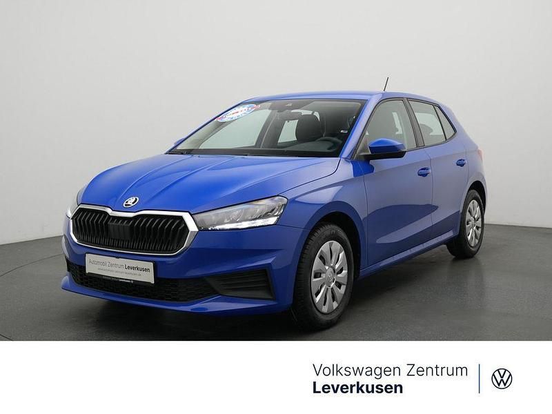 Gebraucht Skoda Fabia Easy 65 PS (47 kW) 2023 Blau / energy blau Kleinwagen