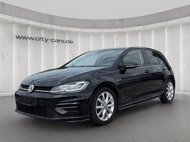 Schwarz Gebraucht 2017 VW Golf VII Highline Limousine | 17.990 € (Etwas zu teuer) - Bild 1/4