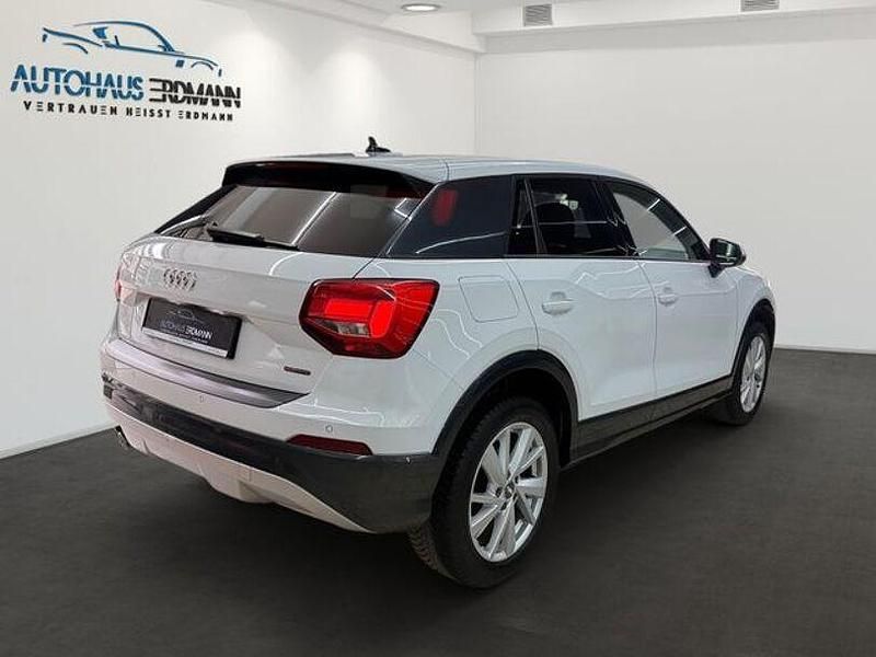 Gebraucht Audi Q2 Sport 190 PS (139 kW) 2019 Gletscherweiss SUV