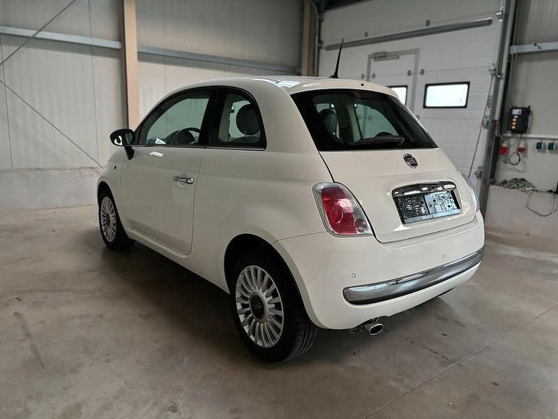 Gebraucht Fiat 500 Lounge 69 PS (50 kW) 2013 Weiß Kleinwagen