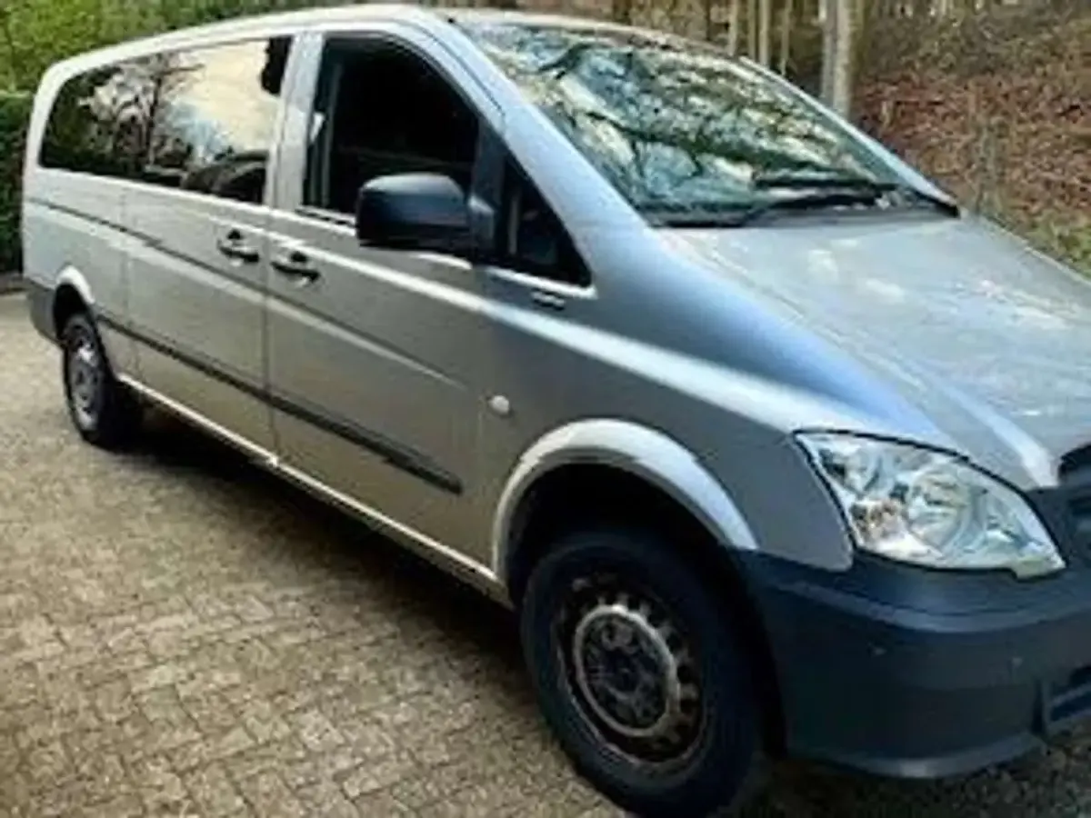 Gebraucht Mercedes Vito 163 PS (119 kW) 2014 Silber Van
