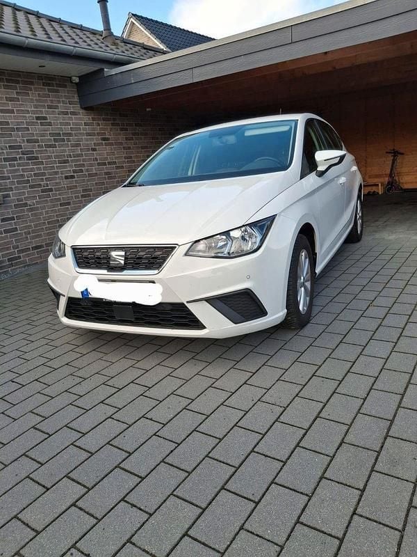 Weiß Gebraucht 2020 Seat Ibiza Style Kleinwagen | 10.000 € (Guter Preis) - Bild 1/4