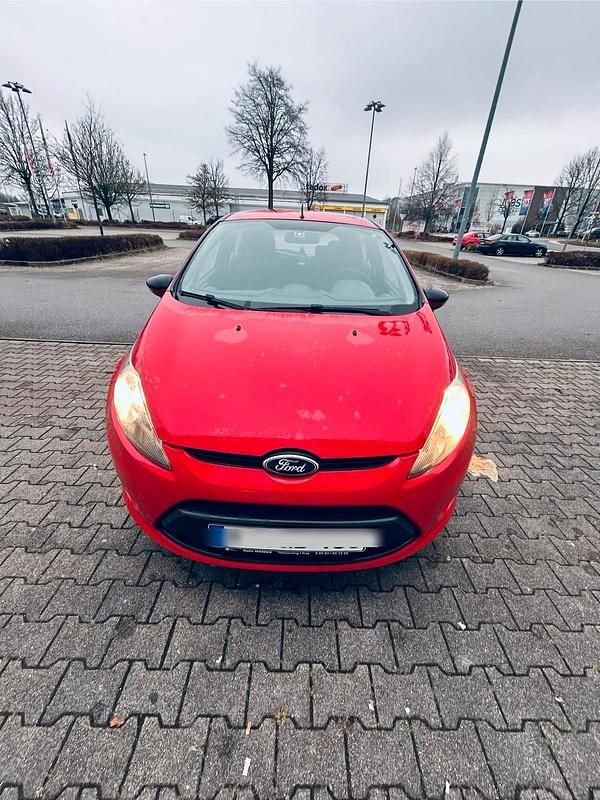 Gebraucht Ford Fiesta 60 PS (44 kW) 2008 Rot Limousine
