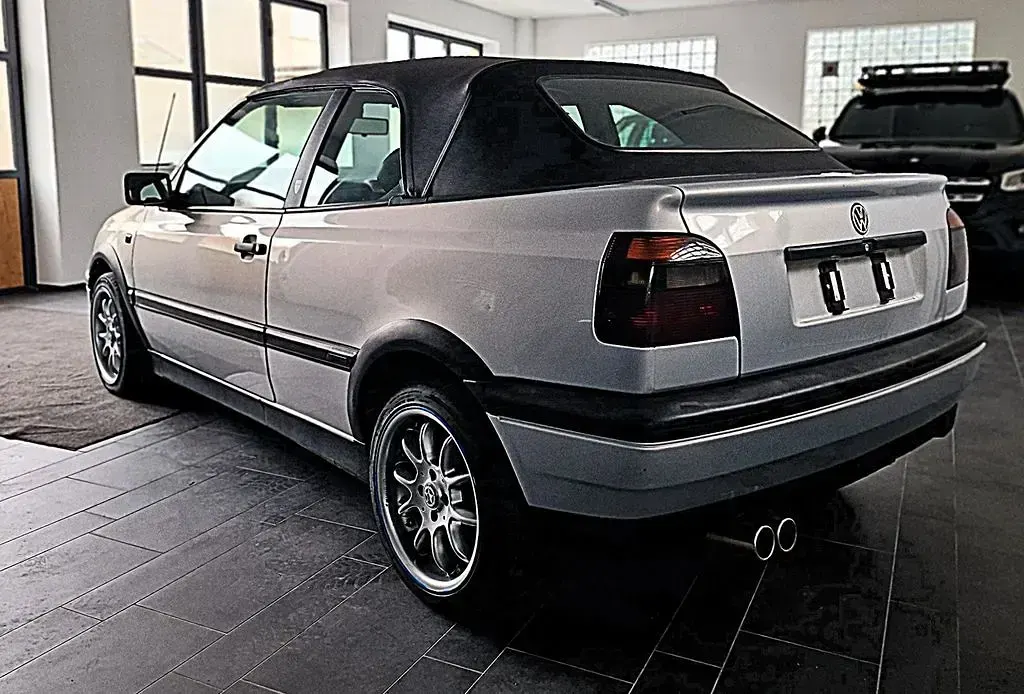 Gebraucht VW Golf III Conceptline 90 PS (66 kW) 1994 Silber Cabrio
