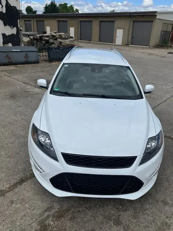 Gebraucht Ford Mondeo Titanium S 239 PS (175 kW) 2012 Weiß Limousine