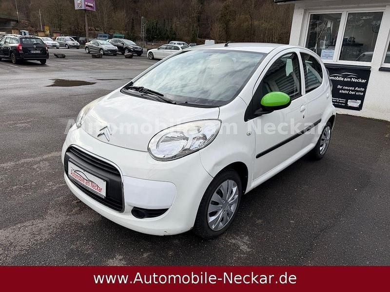 Gebraucht Citroën C1 Style 68 PS (50 kW) 2011 Weiß Kleinwagen