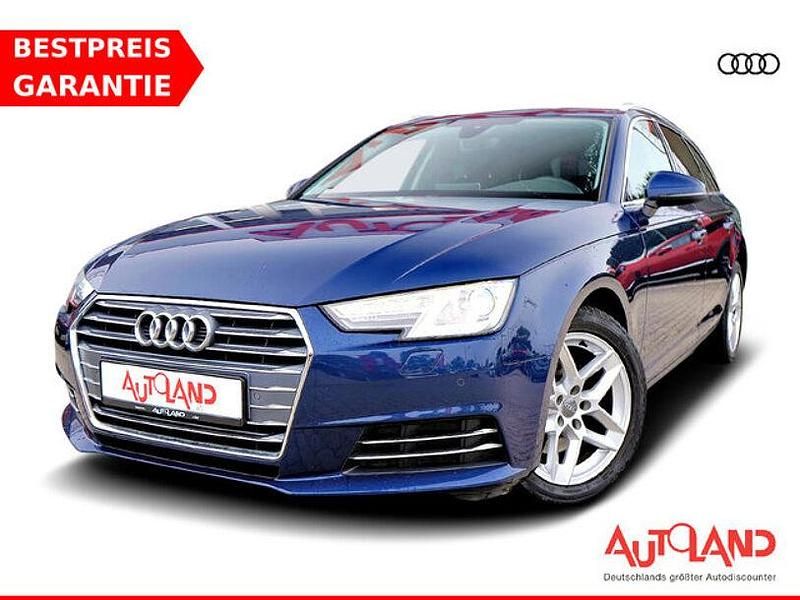 Blau Gebraucht 2018 Audi A4 Ambiente Kombi | 22.990 € (Teuer) - Bild 1/4