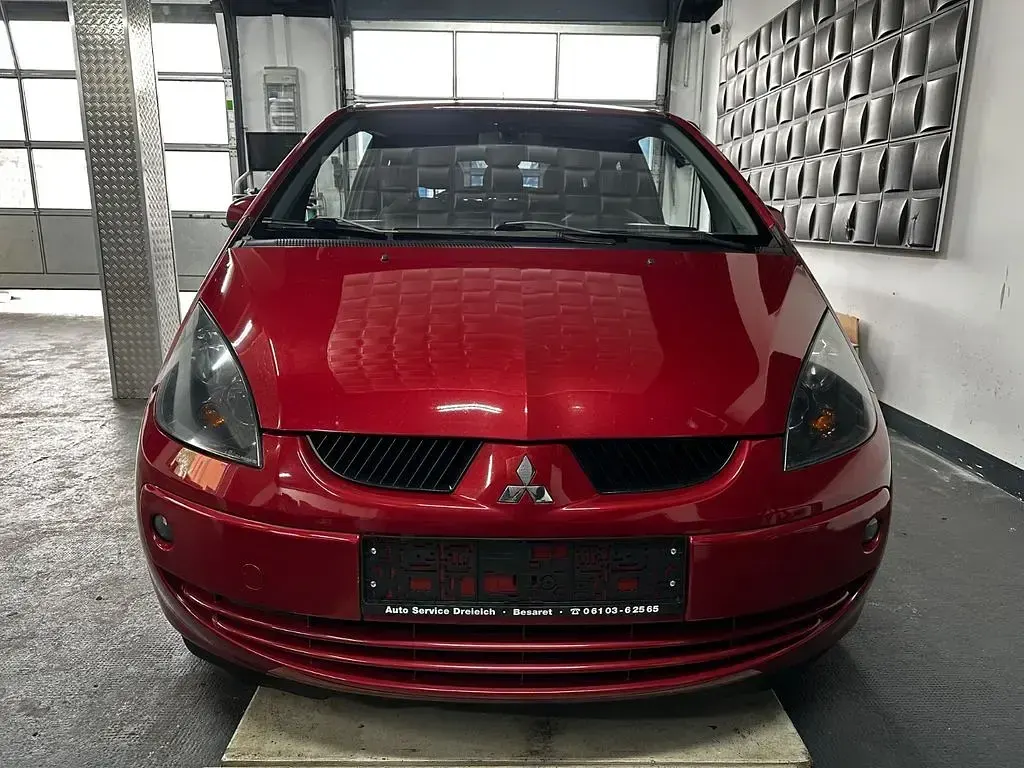 Gebraucht Mitsubishi Colt Motion 95 PS (69 kW) 2008 Rot Kleinwagen