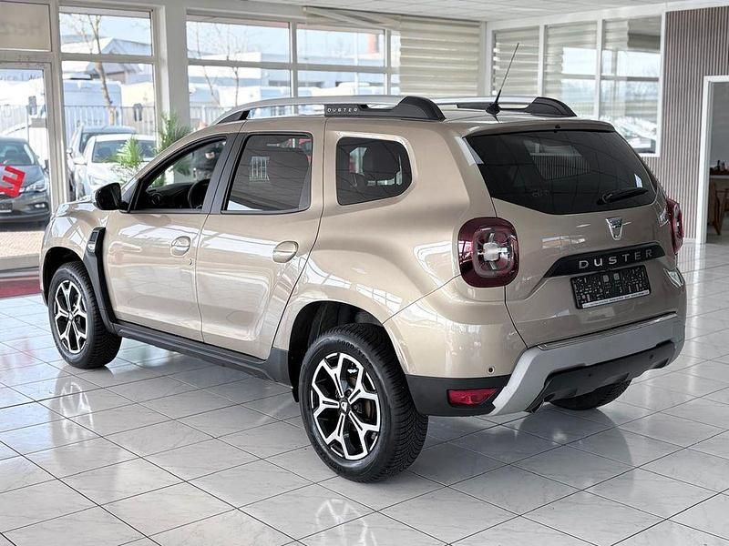 Gebraucht Dacia Duster Prestige 125 PS (91 kW) 2018 Gold SUV