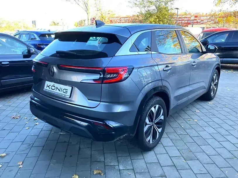 Gebraucht Renault Austral Equilibre 140 PS (102 kW) 2023 Grau SUV