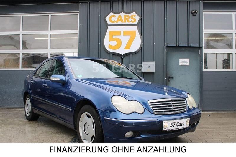Blau Gebraucht 2002 Mercedes C200 Elegance Limousine | 1.900 € (Guter Preis) - Bild 1/4