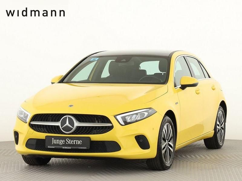 Unilack sonnengelb Gebraucht 2021 Mercedes A250 Progressive Limousine | 23.850 € (Fairer Preis) - Bild 1/4