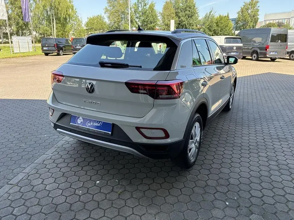 Gebraucht VW T-Roc Life 110 PS (80 kW) 2022 Ascotgrau SUV