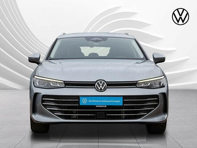 Gebraucht VW Passat Business 150 PS (110 kW) 2024 Silber (oyster silver metallic) Kombi