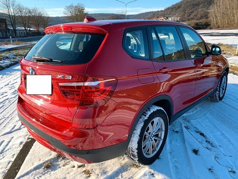Gebraucht BMW X3 Advantage 184 PS (135 kW) 2017 Rot SUV
